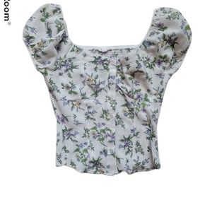E&M Floral Button Up crop top
